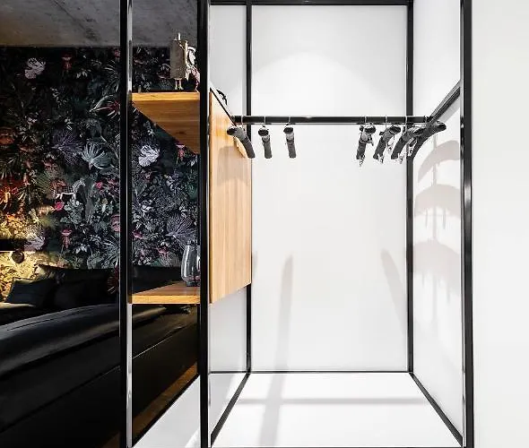 Js-balingen Apart Otel 4*